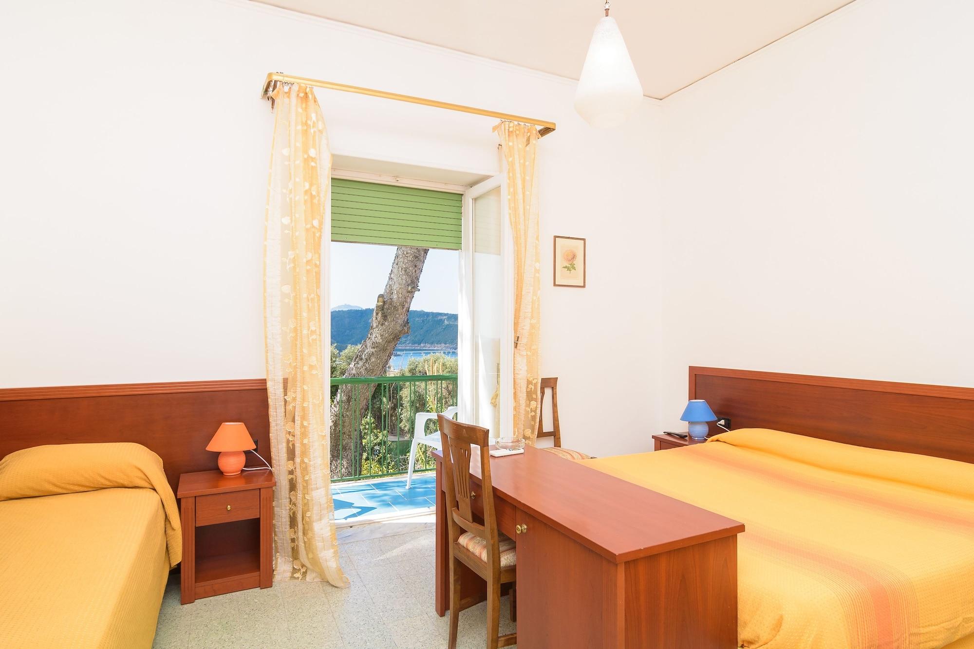 פרוסידה Hotel Riviera מראה חיצוני תמונה