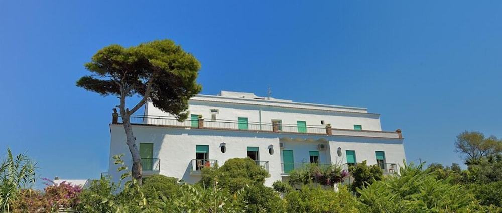 פרוסידה Hotel Riviera מראה חיצוני תמונה