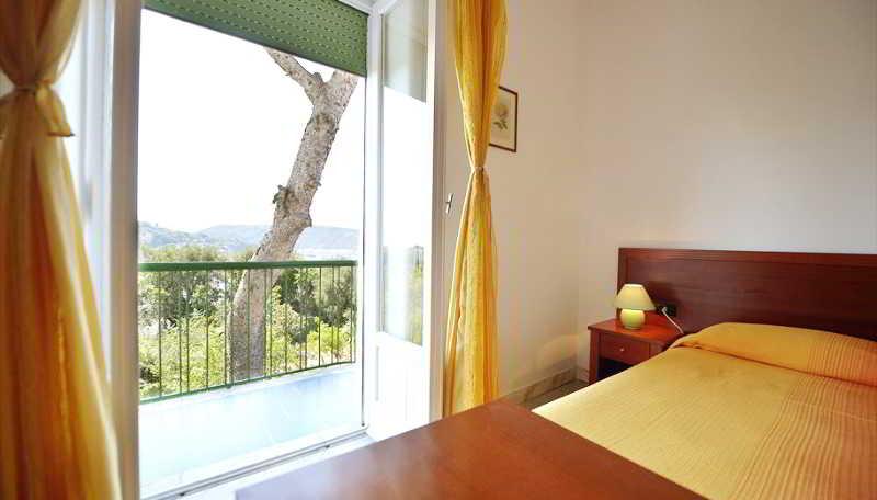 פרוסידה Hotel Riviera מראה חיצוני תמונה