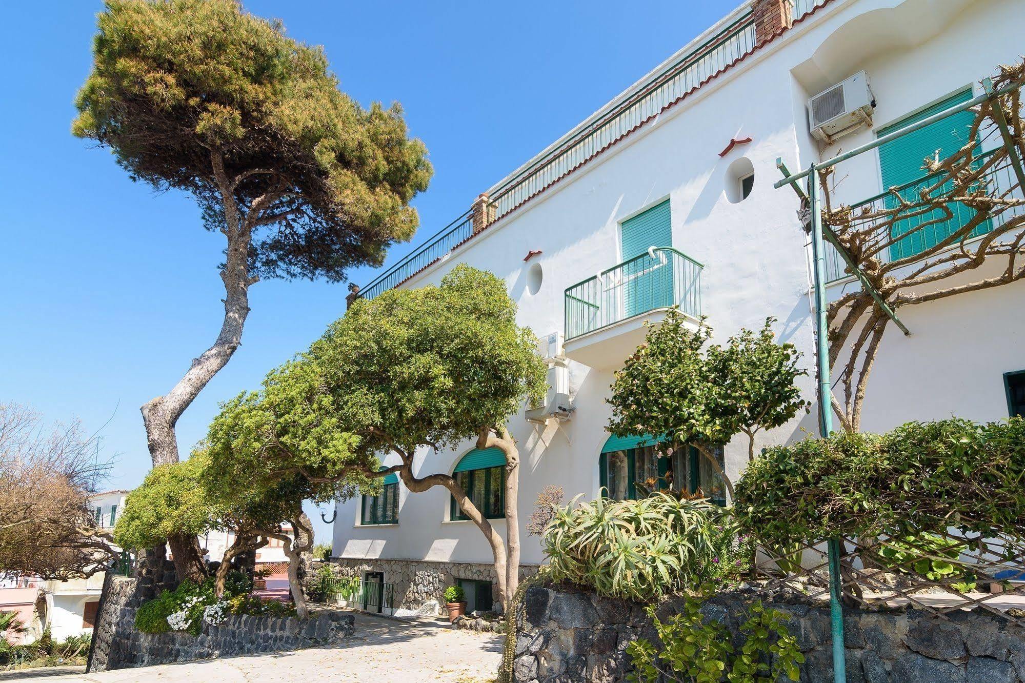 פרוסידה Hotel Riviera מראה חיצוני תמונה